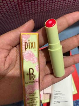 pixi vitamin c core lip balm peach pout Beautify & brighten the lips with a hint of a tint and a touch of shine.  Our +C VIT Lip Brightener is enriched to the core with Vitamin-C to help  ensure you get revitalized & plump lips! 😘