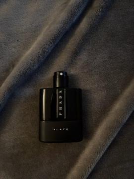 Buy Prada Luna Rossa Black Eau De Parfum (50ml) Online at Best