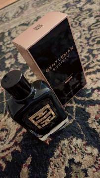 Buy Givenchy Gentleman Society Ambree Eau De Parfum (60 ml) Online